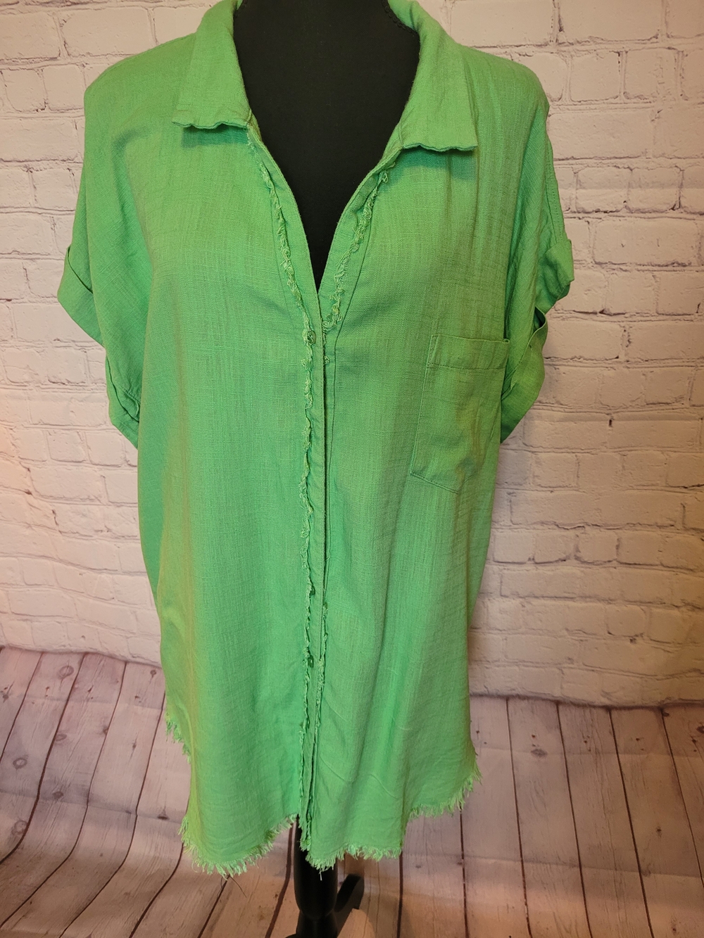Bad Little Country Girl Size XL Kelly Green Linen Blend Tunic Top Fringe Hem